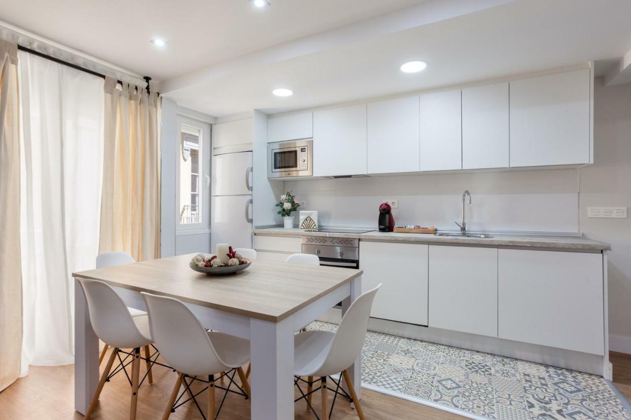 Apartamentos Reina Isabel Гранада Экстерьер фото